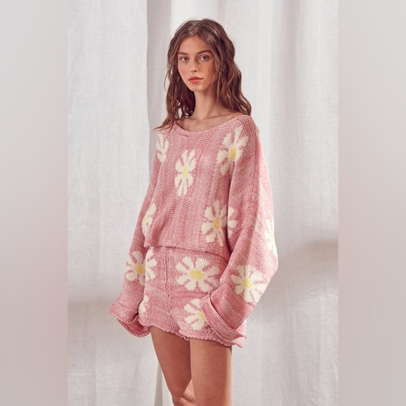 Storia Sweaters - Storia Ditsy Daisy Sweater